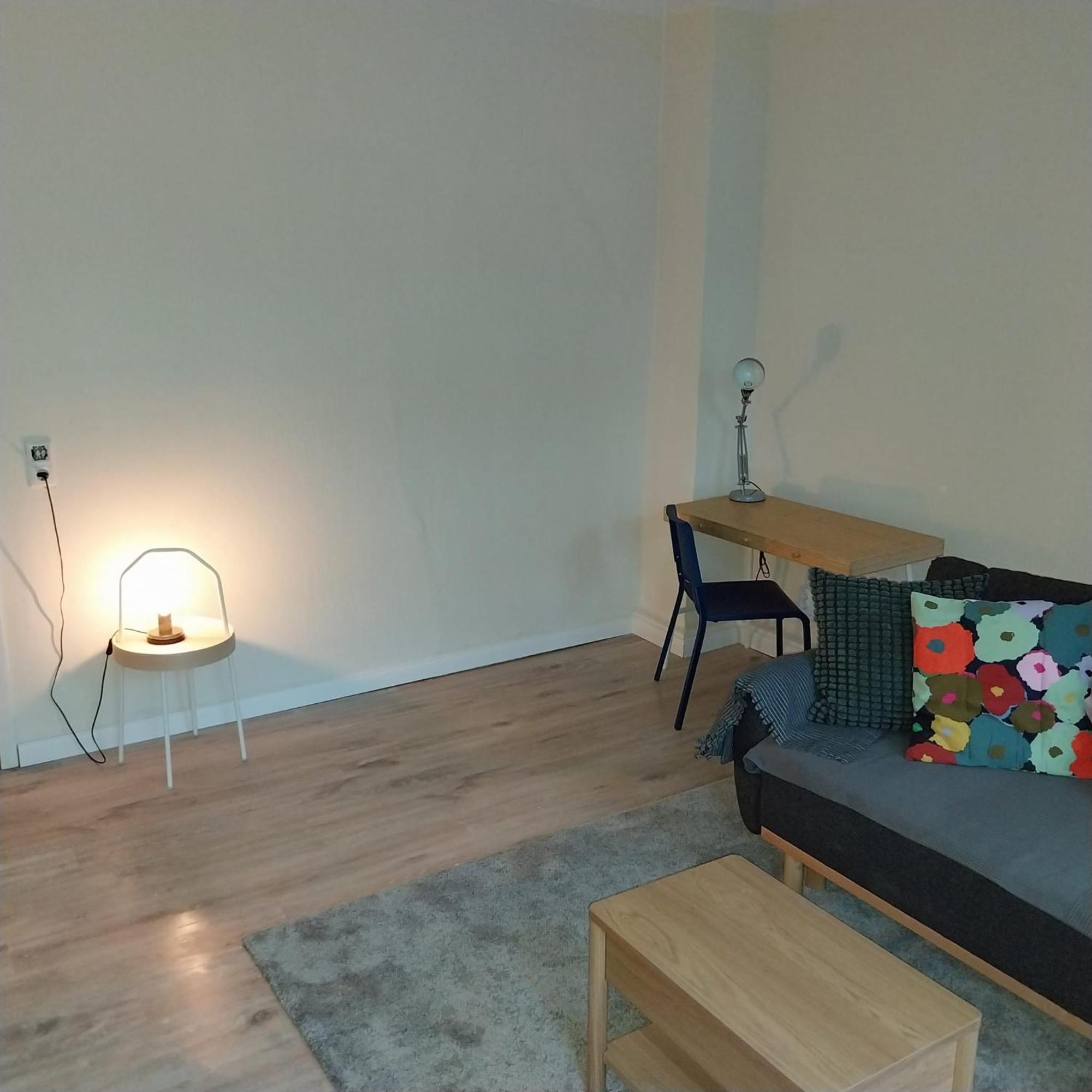 Grossraum-Apartments Mit 2Sz, Wz, Kueche, Smart-Tv, Parken, Etc Erfurt Quarto foto